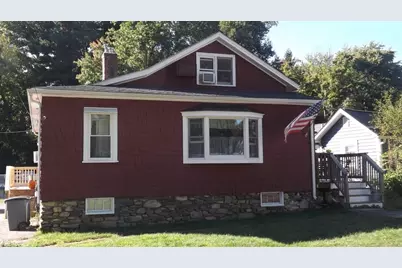 12 Middleton St, Millbury, MA 01527 - Photo 4
