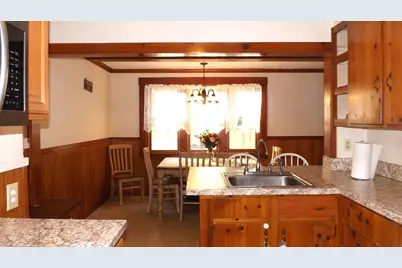 12 Middleton St, Millbury, MA 01527 - Photo 6