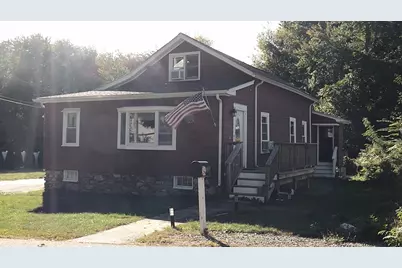 12 Middleton St, Millbury, MA 01527 - Photo 2