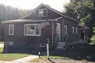 12 Middleton St, Millbury, MA 01527 - Photo 2