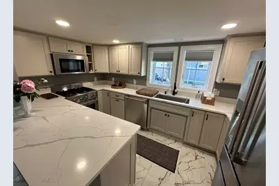 29 Front St #1, Shirley, MA 01464 - Photo 2