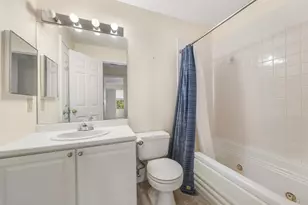 208 Gazebo Cir, Reading, MA 01867 - Photo 10