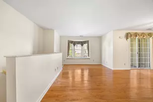 208 Gazebo Cir, Reading, MA 01867 - Photo 12