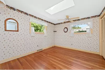78 Spring View Dr, Lynn, MA 01904 - Photo 12