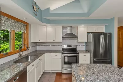 5 Tamarack Ln, Agawam, MA 01030 - Photo 12