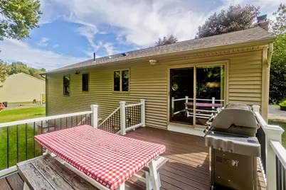 5 Tamarack Ln, Agawam, MA 01030 - Photo 40