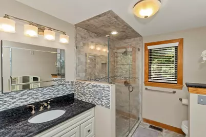 5 Tamarack Ln, Agawam, MA 01030 - Photo 24