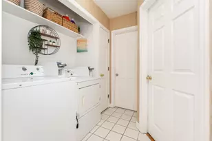 52 Highview St, Norwood, MA 02062 - Photo 14