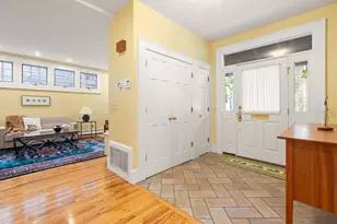 35 Winslow St, Cambridge, MA 02138 - Photo 2