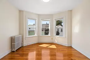 110 Murdock St, Boston, MA 02135 - Photo 8