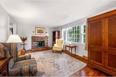 2 Rosemary Ave, Wakefield, MA 01880 - Photo 12