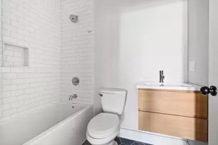 2 Weld Hill St, Boston, MA 02130 - Photo 12