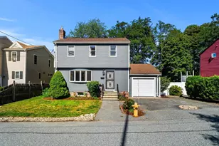 16 Horne Ave, Medford, MA 02155 - Photo 2