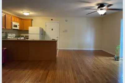 1 Fay St #9, Worcester, MA 01604 - Photo 2