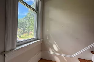 221 Northampton Rd, Amherst, MA 01002 - Photo 10