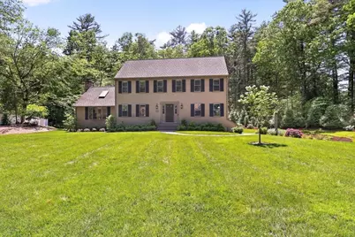 18 Roubound Rd, Norwell, MA 02061 - Photo 1