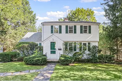 1036 High St, Westwood, MA 02090 - Photo 2