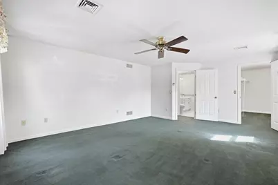 20 Elm St, Dracut, MA 01826 - Photo 24