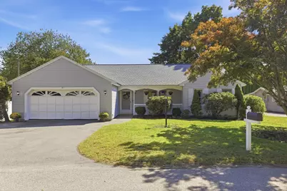 20 Elm St, Dracut, MA 01826 - Photo 1