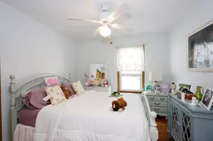 60 Briggs St, New Bedford, MA 02740 - Photo 8