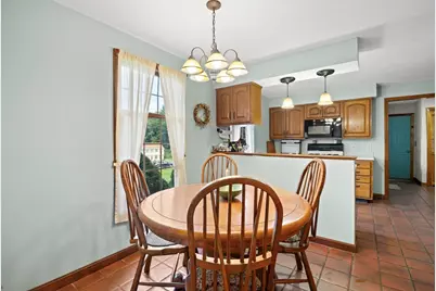 9 Labrie Lane, Holyoke, MA 01040 - Photo 10