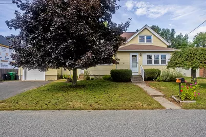 26 Beaudry Ave, Chicopee, MA 01020 - Photo 4