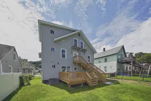 26 Vernon, Holyoke, MA 01040 - Photo 12