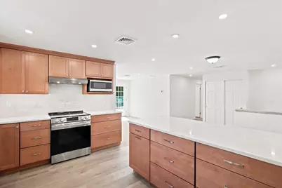 15 Eaton Rd W, Framingham, MA 01701 - Photo 8