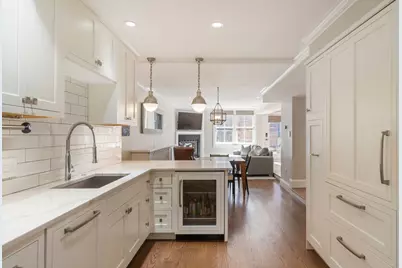 38 Rutland Sq #1, Boston, MA 02118 - Photo 2