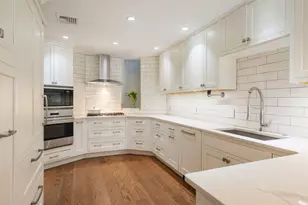 38 Rutland Sq, Boston, MA 02118 - Photo 1
