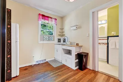203 Lakeview Ave, Tyngsborough, MA 01879 - Photo 16