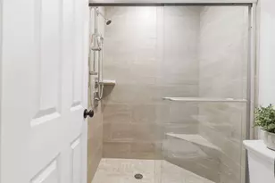 110 Park St, Boston, MA 02132 - Photo 10