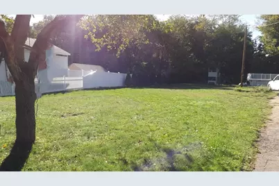 12 Middleton Street, Millbury, MA 01527 - Photo 4