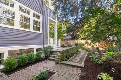 103 Irving Street, Cambridge, MA 02138 - Photo 34