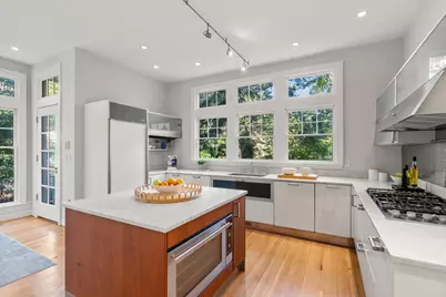 103 Irving Street, Cambridge, MA 02138 - Photo 14