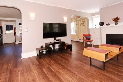 25 Stearns Ave, Medford, MA 02155 - Photo 6