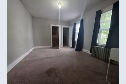 27 Walnut St, Ware, MA 01082 - Photo 6