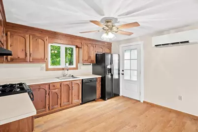 21 Pumpkin Lane, Tewksbury, MA 01876 - Photo 6