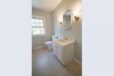 319 West St, Amherst, MA 01002 - Photo 6
