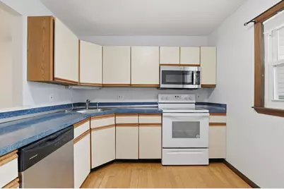 279 Farrington St #1, Quincy, MA 02170 - Photo 12