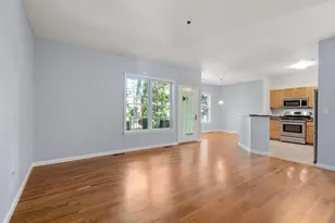 36 Cambridge Rd, Woburn, MA 01801 - Photo 4