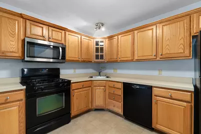 95 Green Briar Rd #95, Fitchburg, MA 01420 - Photo 4