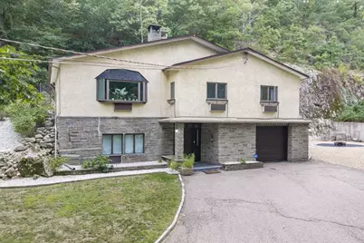 190 Hawes St, Wrentham, MA 02093 - Photo 6