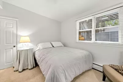 76 Marlborough St #4, Boston, MA 02116 - Photo 12