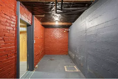 2400 South Main St, Fall River, MA 02724 - Photo 30