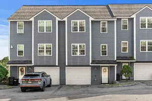 15 Mercury Terrace, Haverhill, MA 01832 - Photo 1