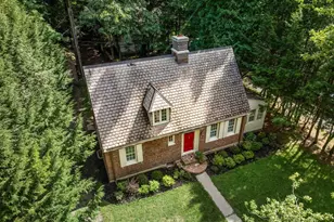 43 Woodlawn Ave, Northampton, MA 01060 - Photo 2