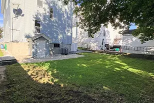 94-96 Crawford St, Lowell, MA 01854 - Photo 8