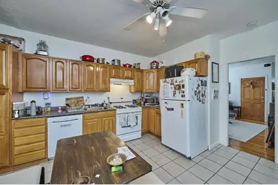 63 Webster Ave, Somerville, MA 02143 - Photo 8