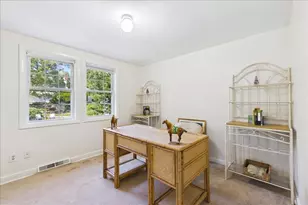 458 Essex St, Weymouth, MA 02188 - Photo 20